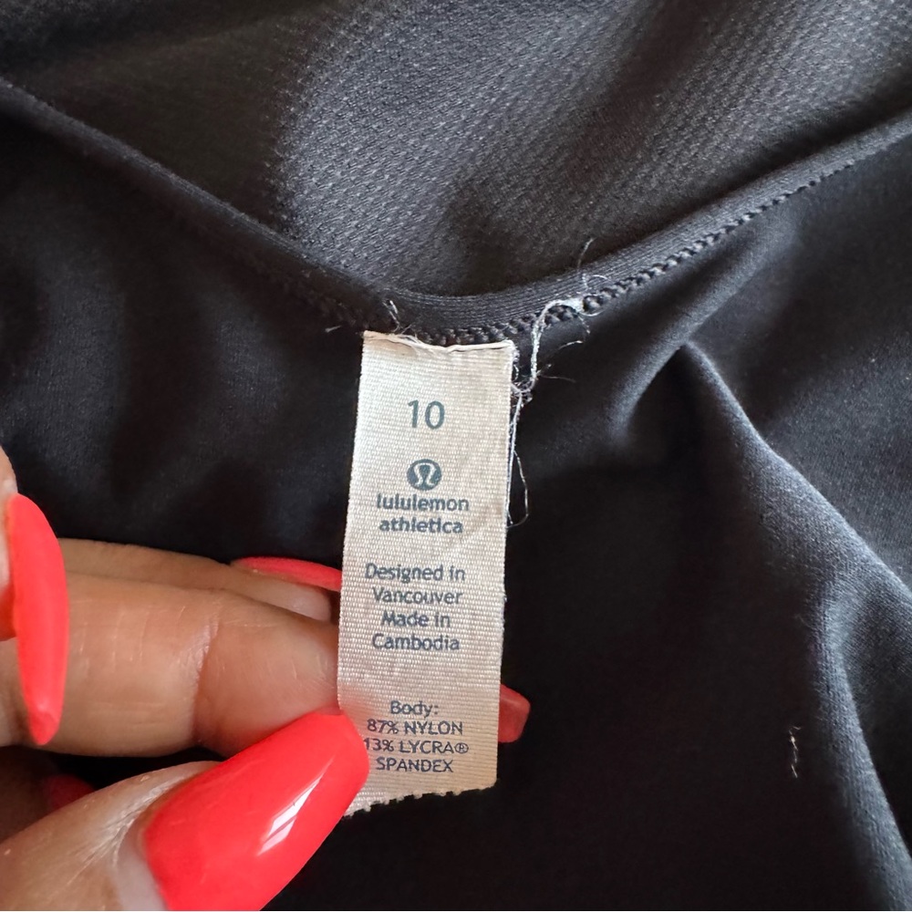Lululemon tank top - Picture 4 of 5